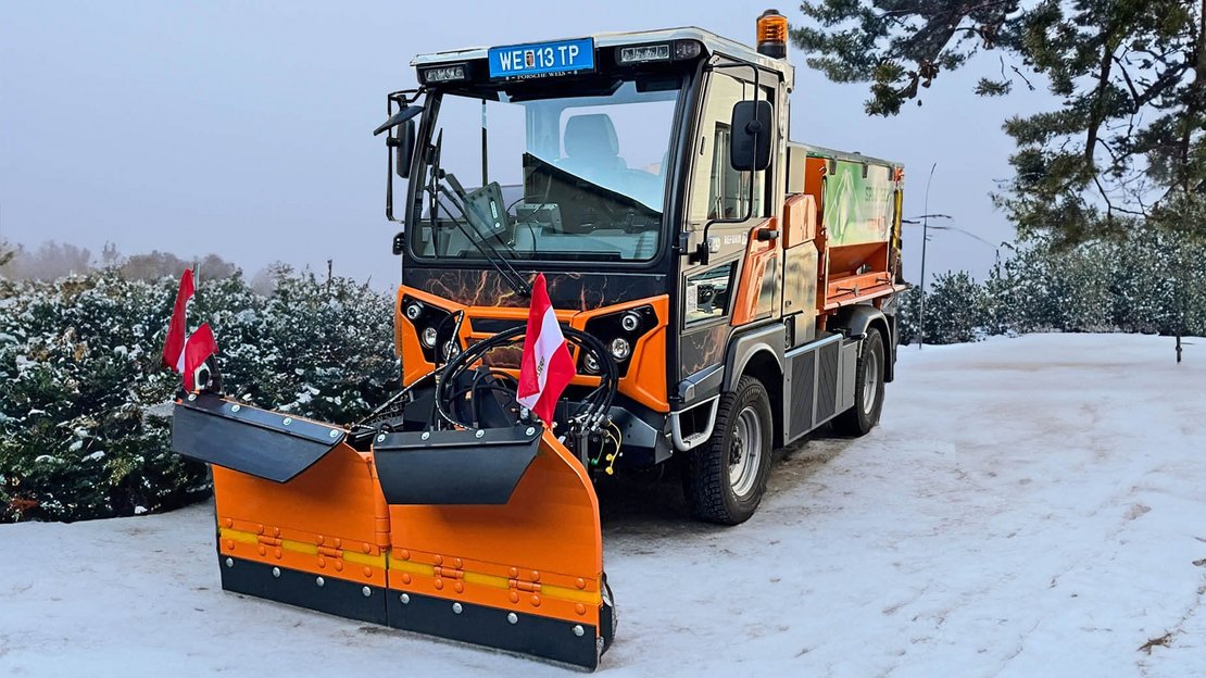 Der REFORM eBoki beim Testeinsatz im Winterdienst