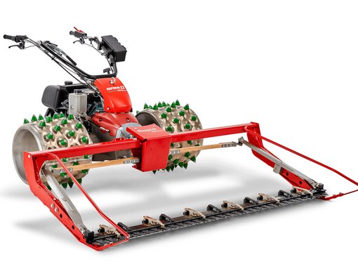 Motech RM16 mit Breitspurmähwerk