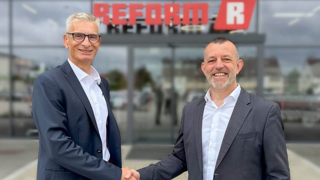 Mag. Reinhard Riepl legt seine Funktion in die erfahrenen Hände von Markus Wieshofer